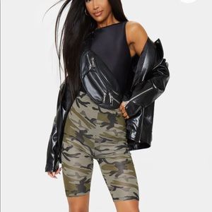 Pretty Little Thing Khaki Camo Print Bike Shorts